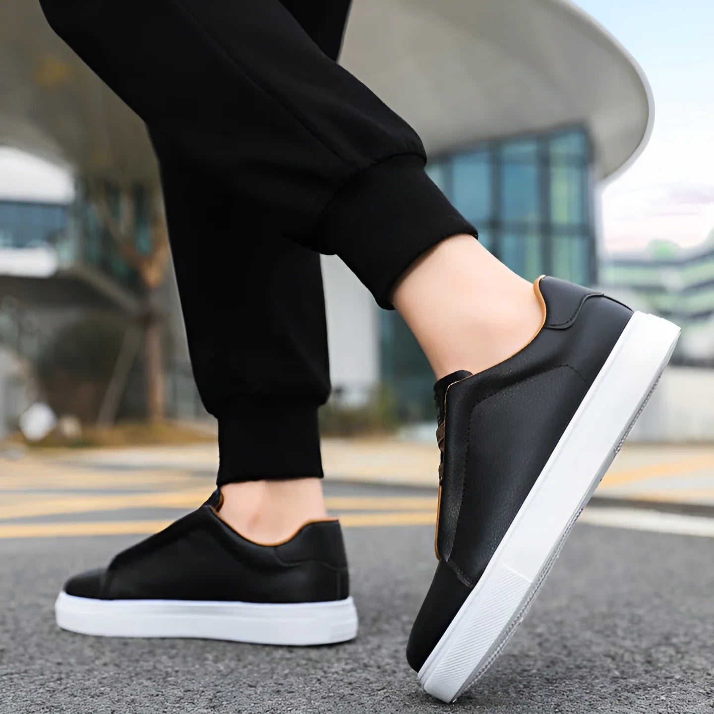 Eleganz Und Komfort: Vegane Sneakers Für Einen Raffinierten Alltagstil